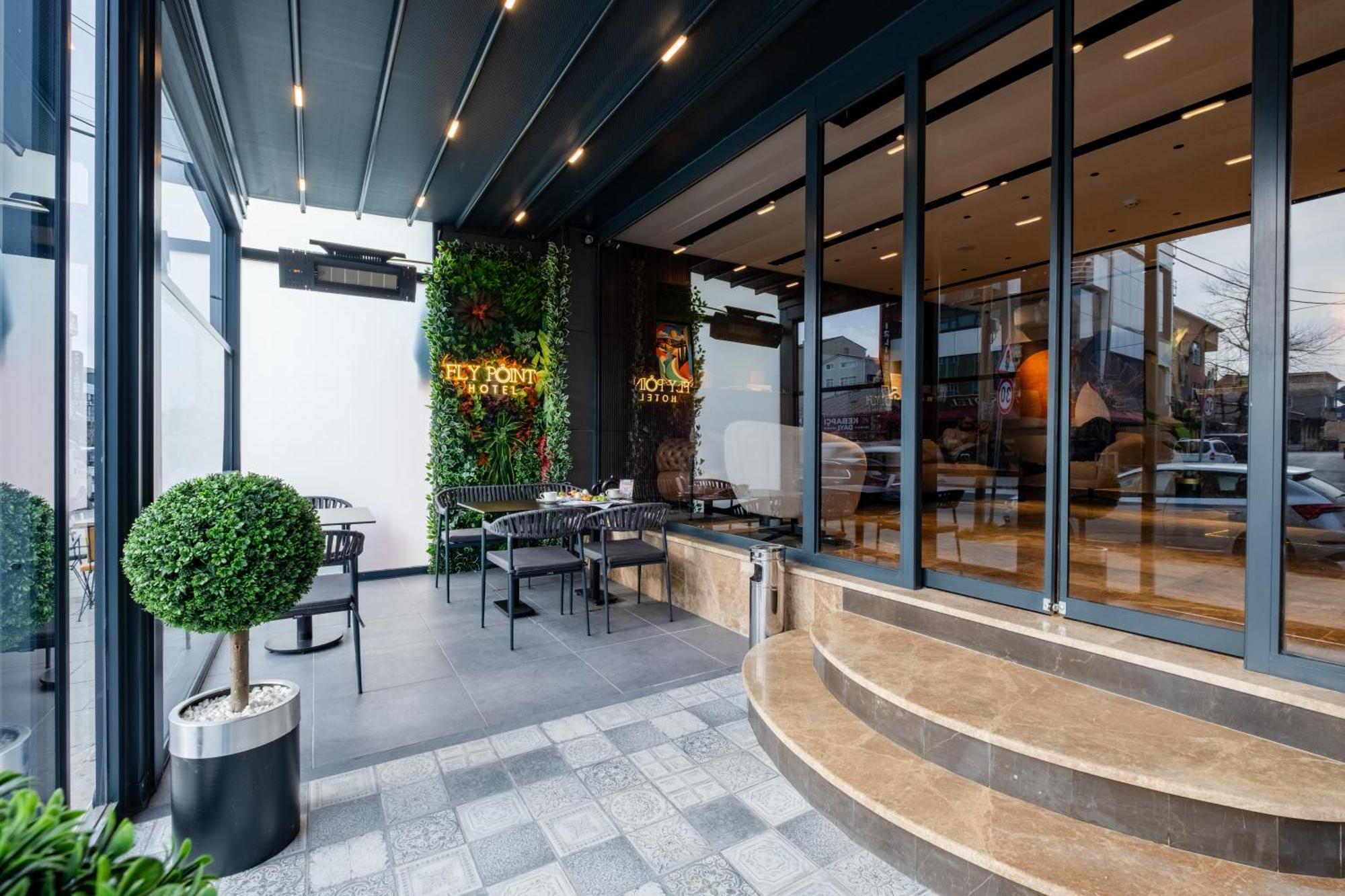 Fly Point Airport Hotel Arnavutkoy Екстериор снимка