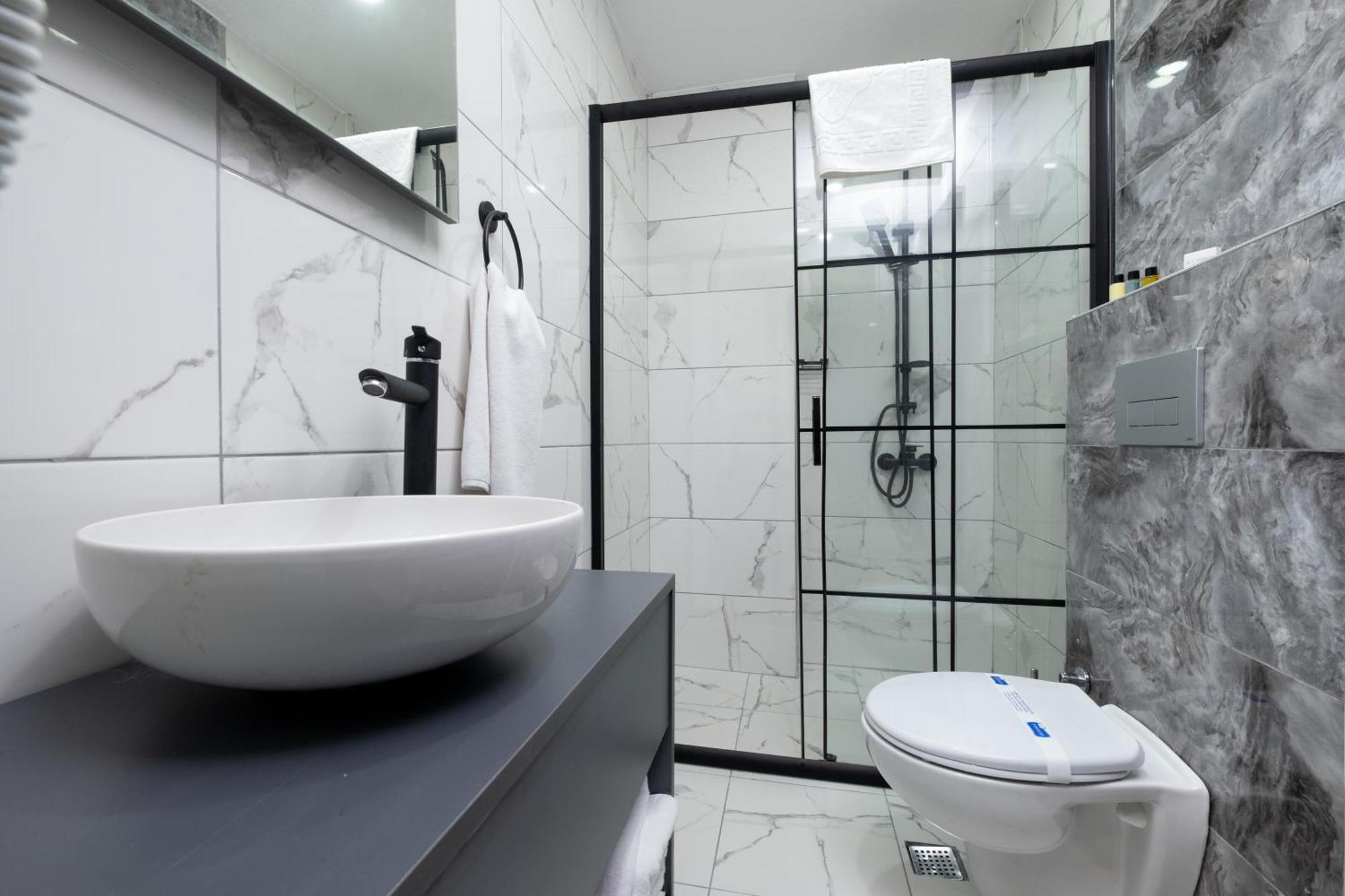 Fly Point Airport Hotel Arnavutkoy Екстериор снимка