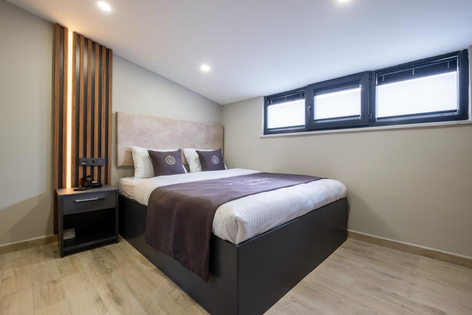 Fly Point Airport Hotel Arnavutkoy Екстериор снимка